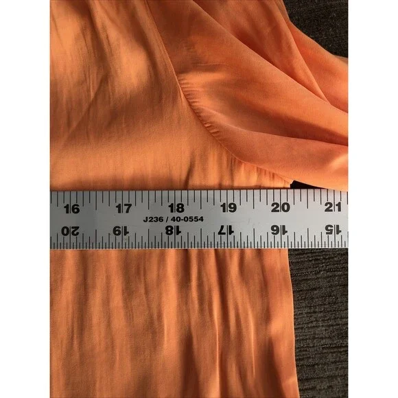 Chico’s Size 1 Orange Tunic V Neck Top Flowy Easy Care Career Or Casual 8/10 - Picture 3 of 11